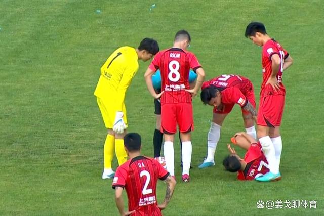 申花-国安,张琳芃表现出色送李圣龙惊奇送肋骨(申花国安在哪里比赛) 申花-国安,张琳芃表现出色送李圣龙惊奇送肋骨(申花国安在哪里比赛)