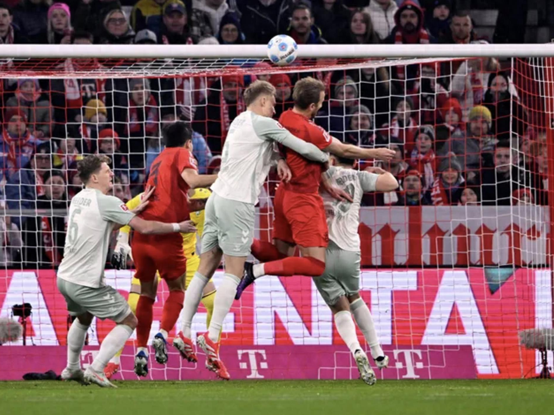 拜仁慕尼黑大捷,科曼建功梅开二度的简单介绍 拜仁慕尼黑大捷,科曼建功梅开二度的简单介绍