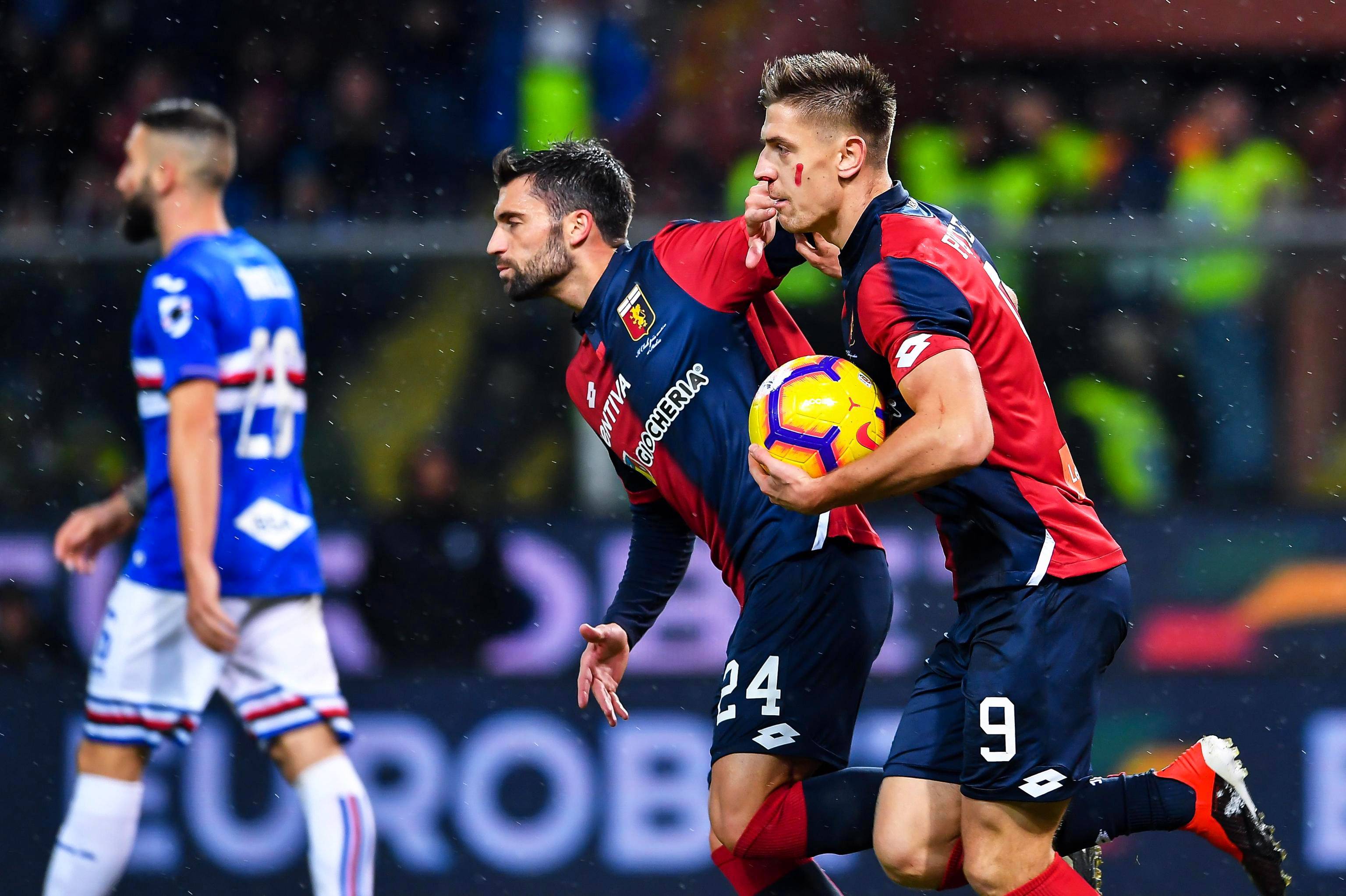 足球界的新规定引发了热议和讨论 足球界的新规定引发了热议和讨论