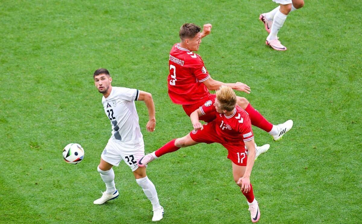 欧洲足球赛事现场欢呼声不断 欧洲足球赛事现场欢呼声不断