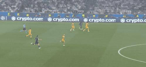 惊险一战:胜负悬念引人入胜,球队诠释斗志的简单介绍 惊险一战:胜负悬念引人入胜,球队诠释斗志的简单介绍