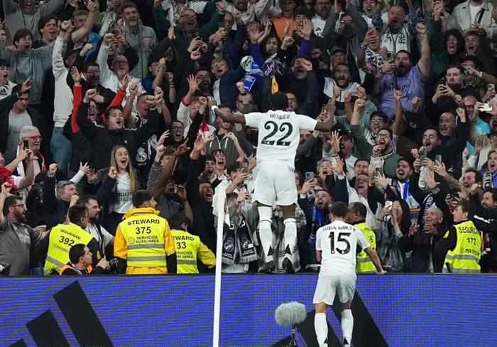 皇家社会遭逢失利,惨遭淘汰 皇家社会遭逢失利,惨遭淘汰