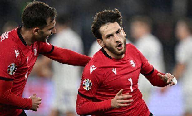 格鲁吉亚队获得了一场来之不易的胜利 格鲁吉亚队获得了一场来之不易的胜利