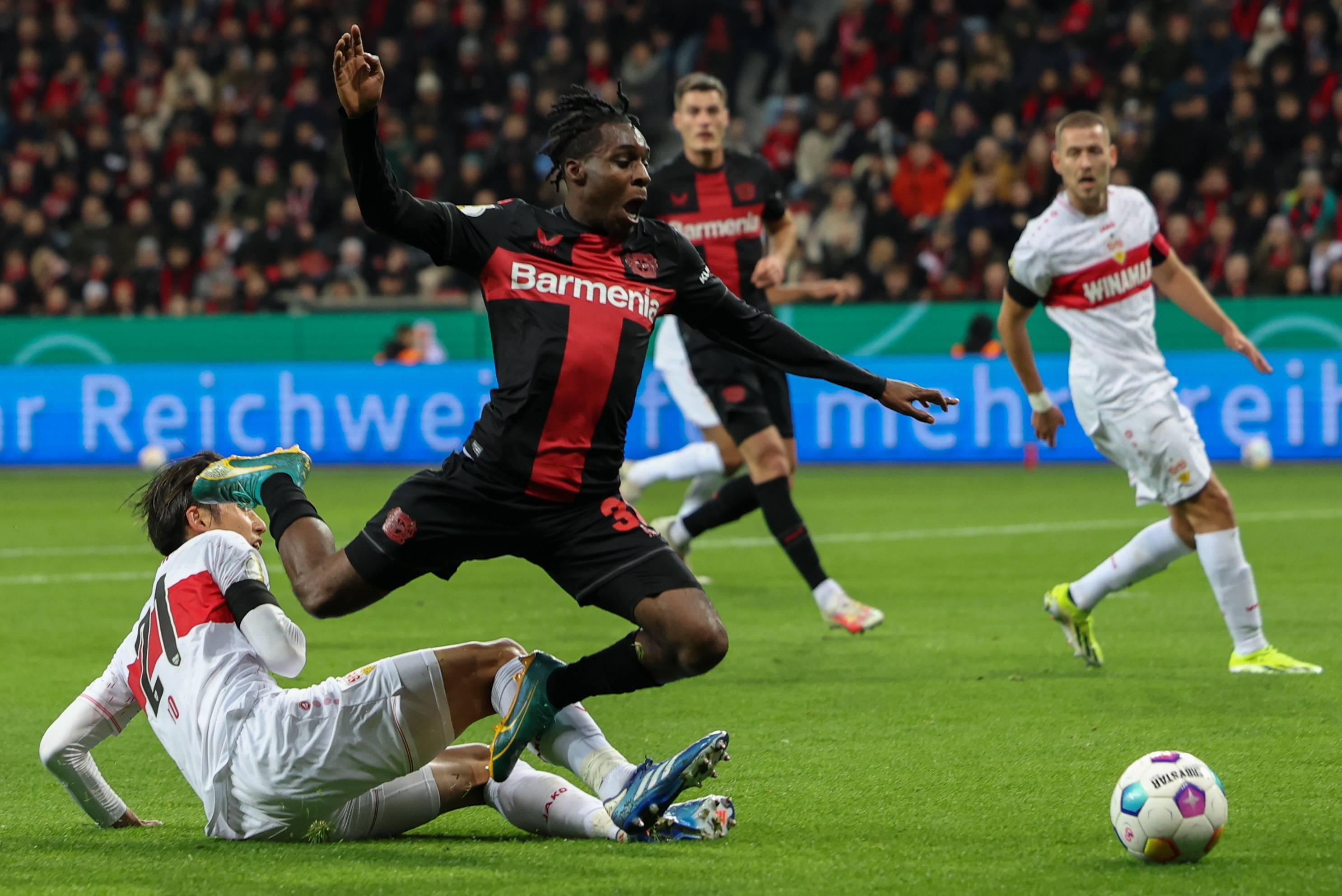 关于勒沃库森客场取得意外胜利,豪取三分!的信息 关于勒沃库森客场取得意外胜利,豪取三分!的信息