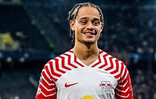 拜仁慕尼黑力克门兴格拉德巴赫,领跑德甲的简单介绍 拜仁慕尼黑力克门兴格拉德巴赫,领跑德甲的简单介绍