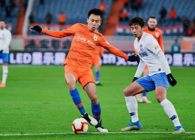 天津泰达客场战平山东泰山，积分持平的简单介绍