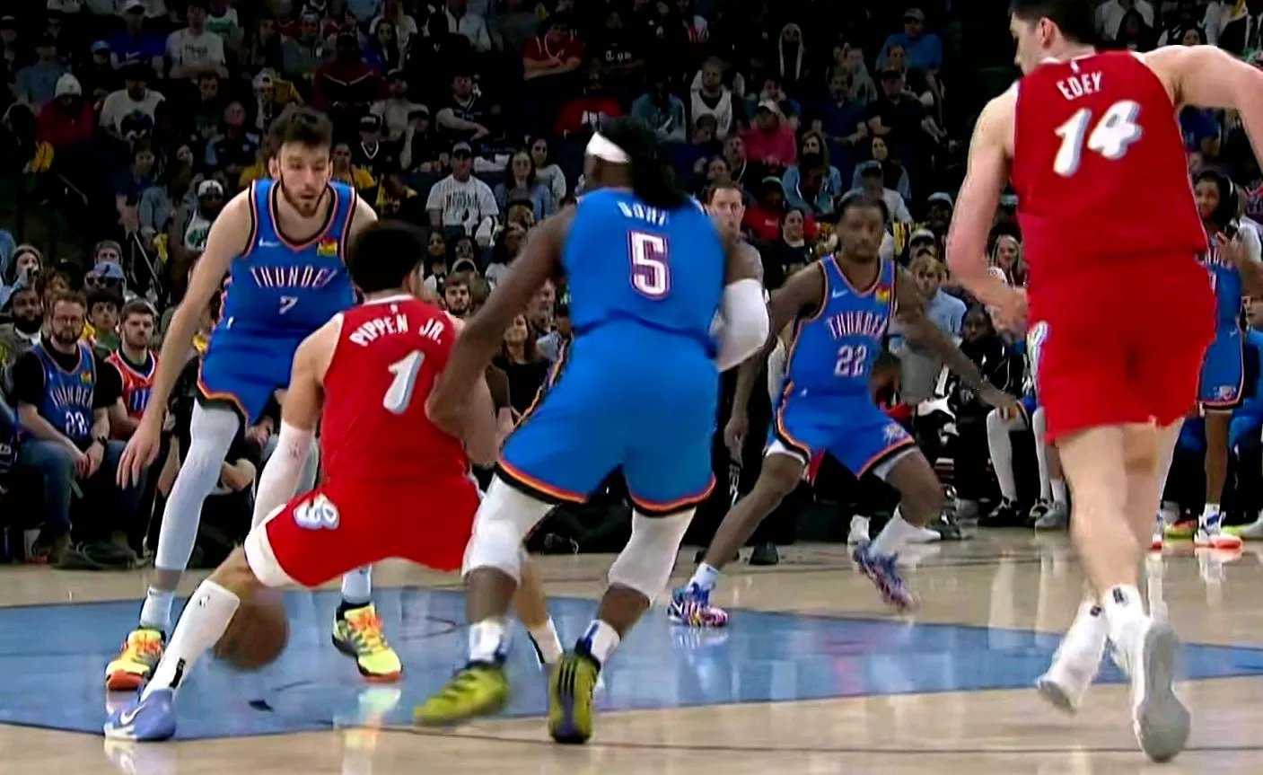 包含雷霆大胜热火,全队攻防兼顾保持领先的词条 包含雷霆大胜热火,全队攻防兼顾保持领先的词条