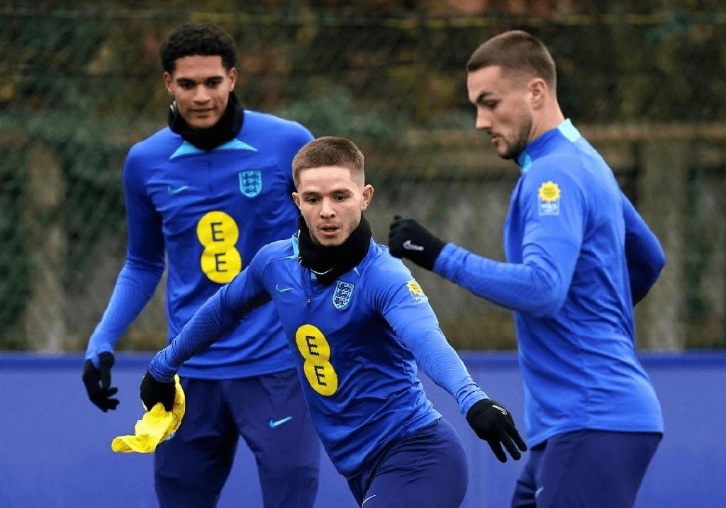 荷兰队对阵英格兰队,英格兰队主帅:我们会继续努力。的简单介绍 荷兰队对阵英格兰队,英格兰队主帅:我们会继续努力。的简单介绍