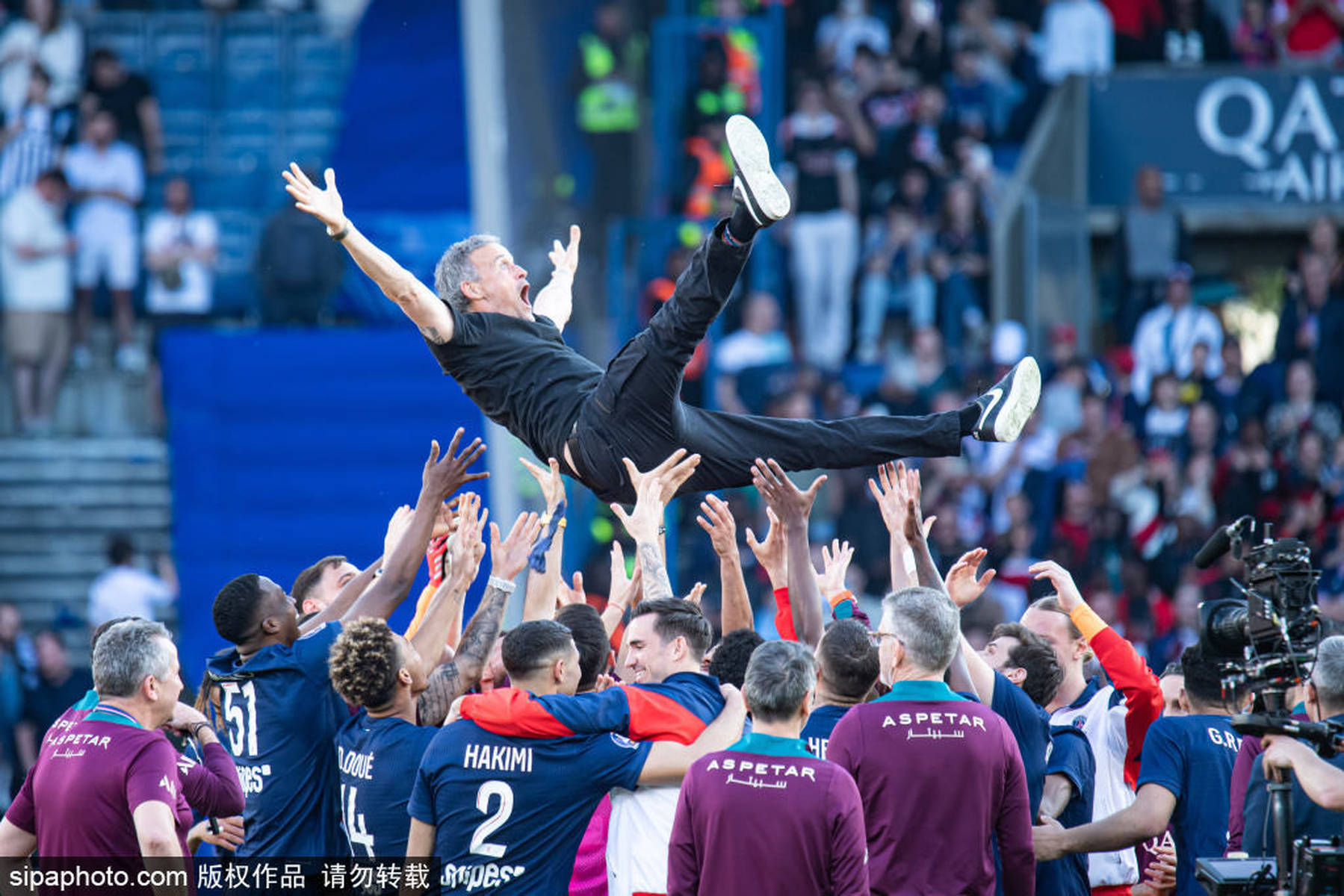 巴黎圣日耳曼欲引进汉达诺维奇,或将刷新法甲转会纪录 巴黎圣日耳曼欲引进汉达诺维奇,或将刷新法甲转会纪录