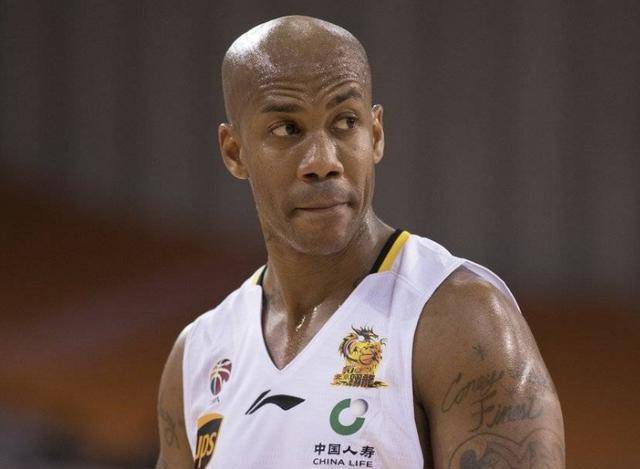 关于马布里入选CBA名人堂,成为CBA历史上第一位外籍球员的信息 关于马布里入选CBA名人堂,成为CBA历史上第一位外籍球员的信息